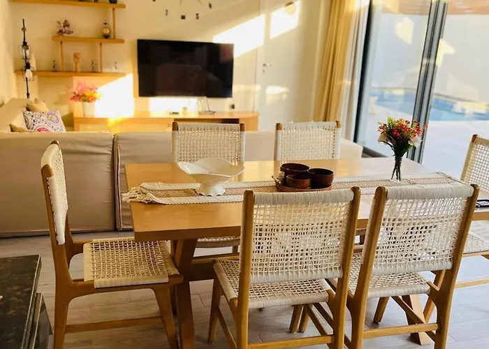 2br Ground Floor With Heated Pool In Bali El Gouna Hurghada